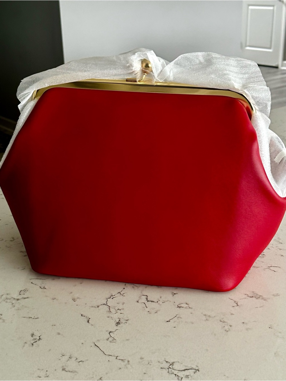 COACH Kisslock 27 in Poppy Red - NWT!